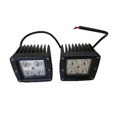 Grill depan mobil hitam untuk kendaraan Toyota Hilux Revo 2015-2018