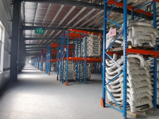Pabrik Dongsui Karat gaya Eropa Semi Truck Bumper Deer Guard dengan mesh Untuk VOLVO SCANIA BENZ MAN