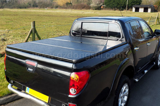 Produsen OEM Grosir Aluminium Tri Lipat Truk Bed Cover 10 Menit Instalasi Mudah Untuk Hilux Revo