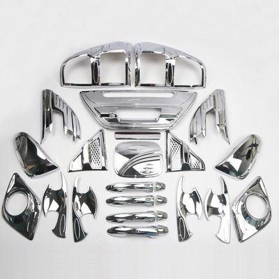 Kit Chrome Plastik Mobil Ramah Lingkungan Sliver Dan Warna Hitam Untuk Hilux Revo 2015+