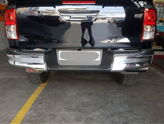Pelindung Chrome Belakang Mobil Hitam Chrome 218 * 24 * 17cm Untuk Hilux Vigo 2004 - 2015