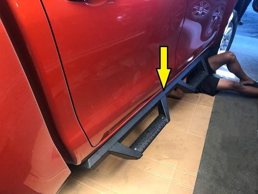 Produsen OEM Grosir Papan Lari Kustom Logam, Bar Langkah Truk Untuk Hilux LC NP300 Isuzu Triton