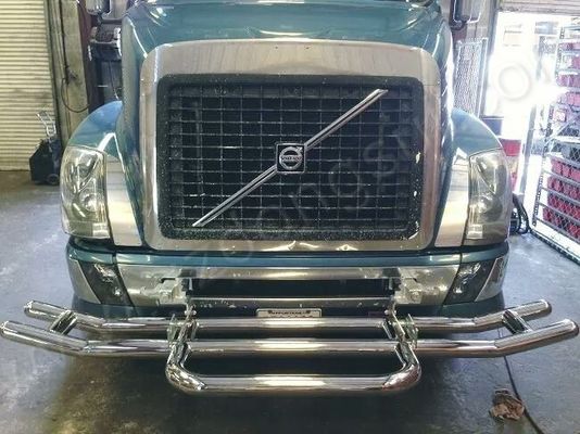 304 S / S Hot Sale Deer Guard Bumper Untuk Bagian Tubuh Buty Berat Truk Semi Besar Amerika