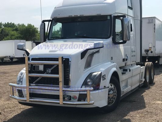 0,4 CBM Truck Deer Guard Konstruksi Ringkas Untuk  Freightliner Peterbilt