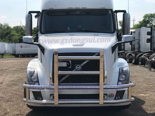 0,4 CBM Truck Deer Guard Konstruksi Ringkas Untuk  Freightliner Peterbilt
