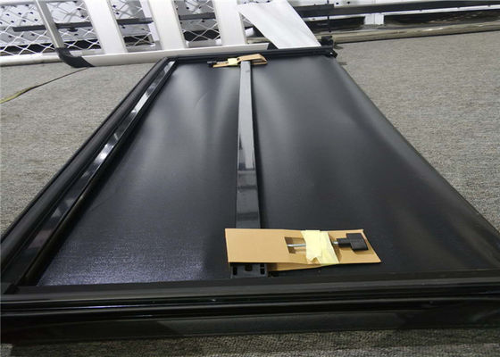 PVC Soft Tri Fold Tonneau Bed Cover Garansi 12 Bulan Untuk Toyota Hulix Revo