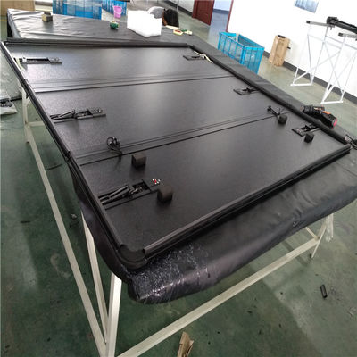 4 Pintu Pickup 4X4 Tonneau Bed Cover Aluminium Honeycomb Plate / Bahan PVC