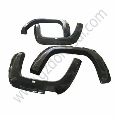 Penjemputan 4 * 4 Fender Depan / Belakang Flare Mud Guard Untuk Volkswagen Amarok 2011+