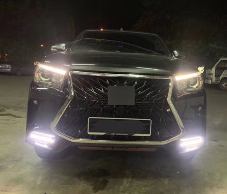 Produsen OEM Grosir Auto Car Front Bumper Grille Untuk Toyota Hilux Rocco Update Lexus