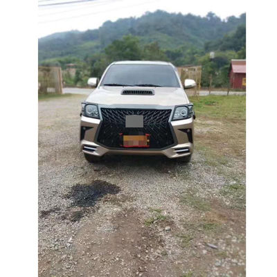 Produsen OEM Grosir Auto Car Front Bumper Grille Untuk Toyota Hilux Rocco Update Lexus