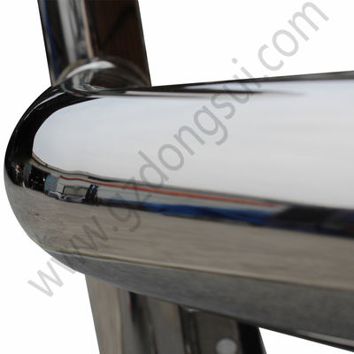 Penjaga bumper depan untuk truk Penjaga rusa dengan grill bracket Untuk semi truk